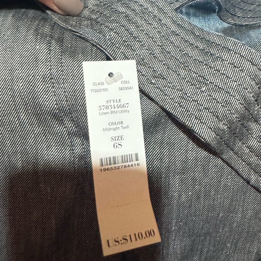 WHBM PANTS NWT SIZE 6 short